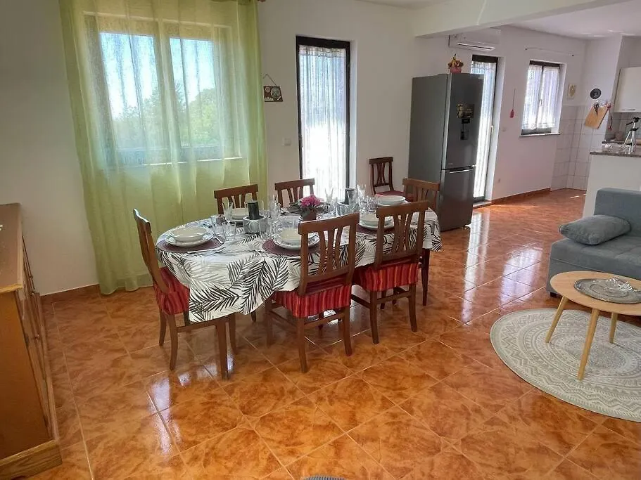 Apartment Villa Rosa Apartman Loborika