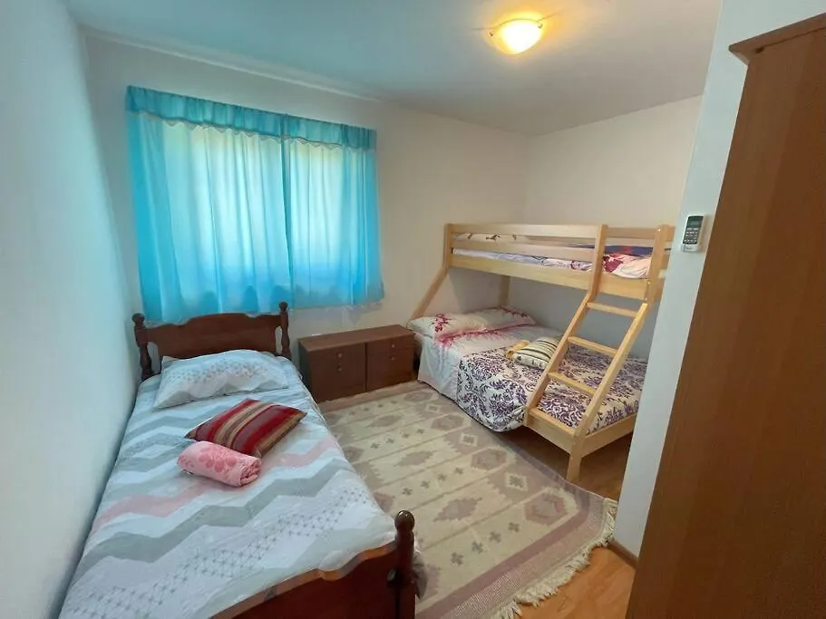Villa Rosa Apartman Loborika Apartment