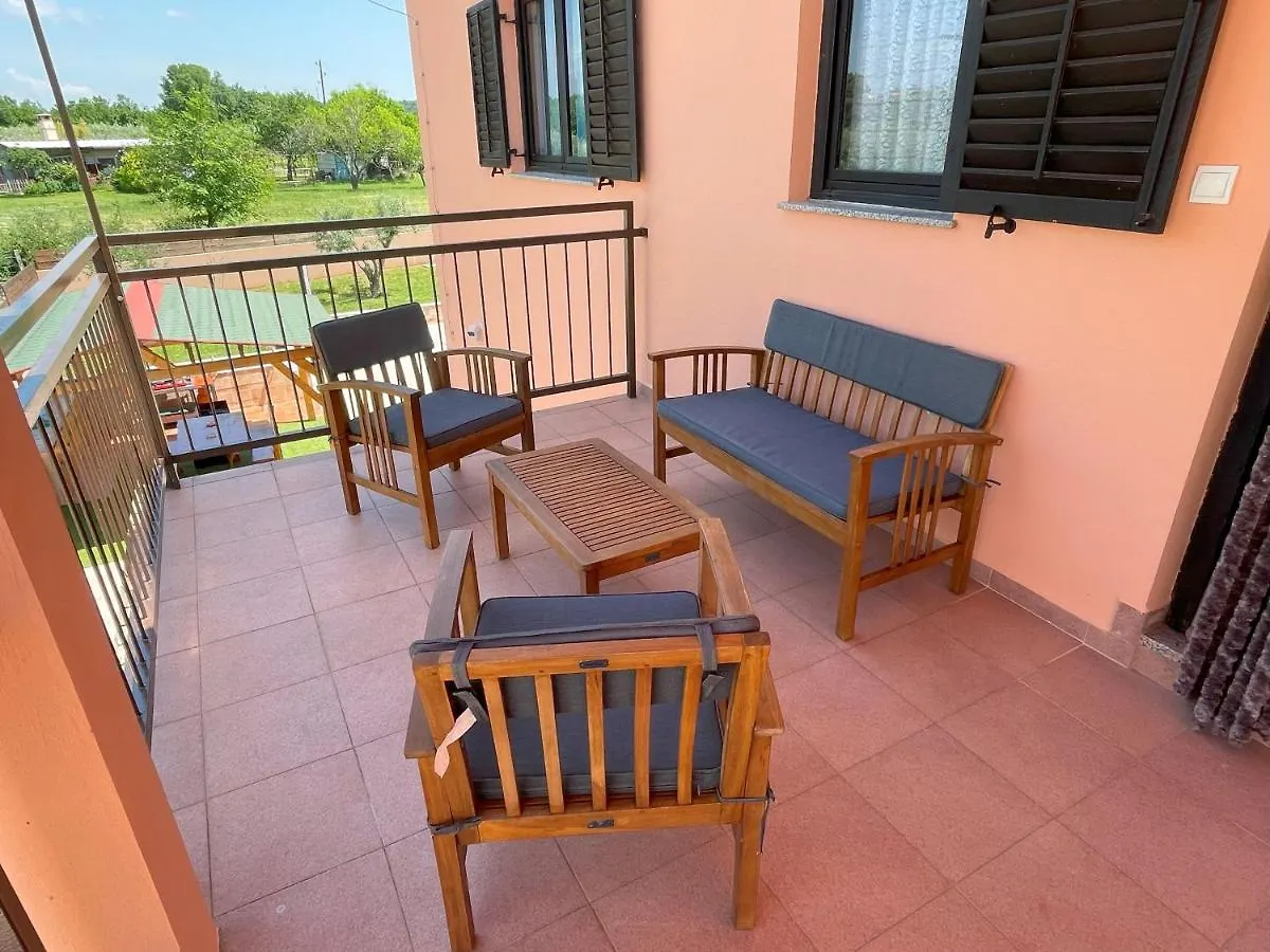 Apartment Villa Rosa Apartman Loborika